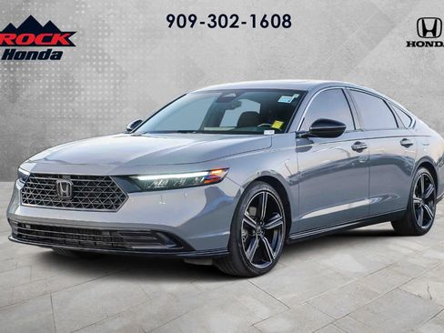 Used 2024 Honda Accord Sport image 5