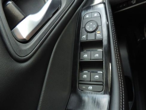 New 2026 Nissan Rogue SV image 22