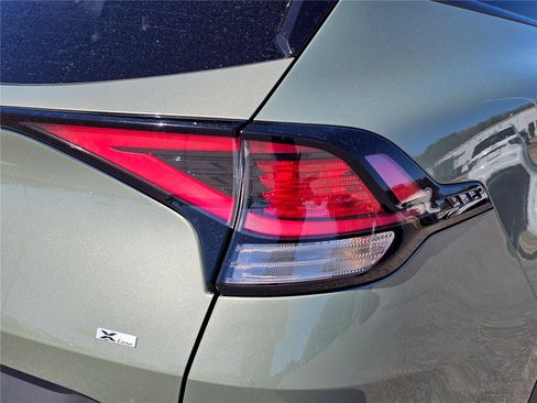 Used 2023 Kia Sportage X-Line AWD/4WD image 9