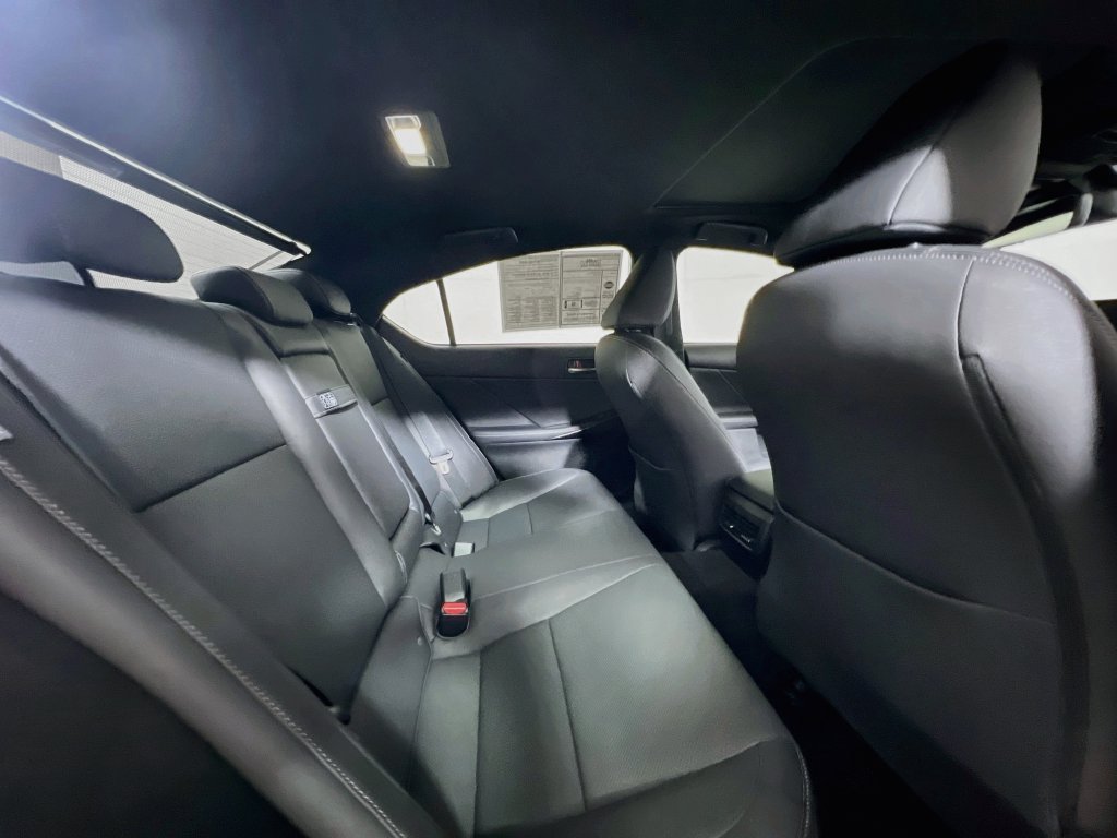 Used 2023 Lexus IS 300 w/ Premium Package RWD image 30