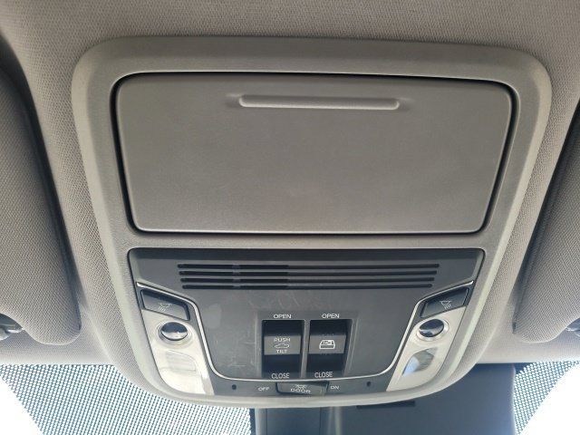 Used 2023 Honda Ridgeline RTL-E image 15