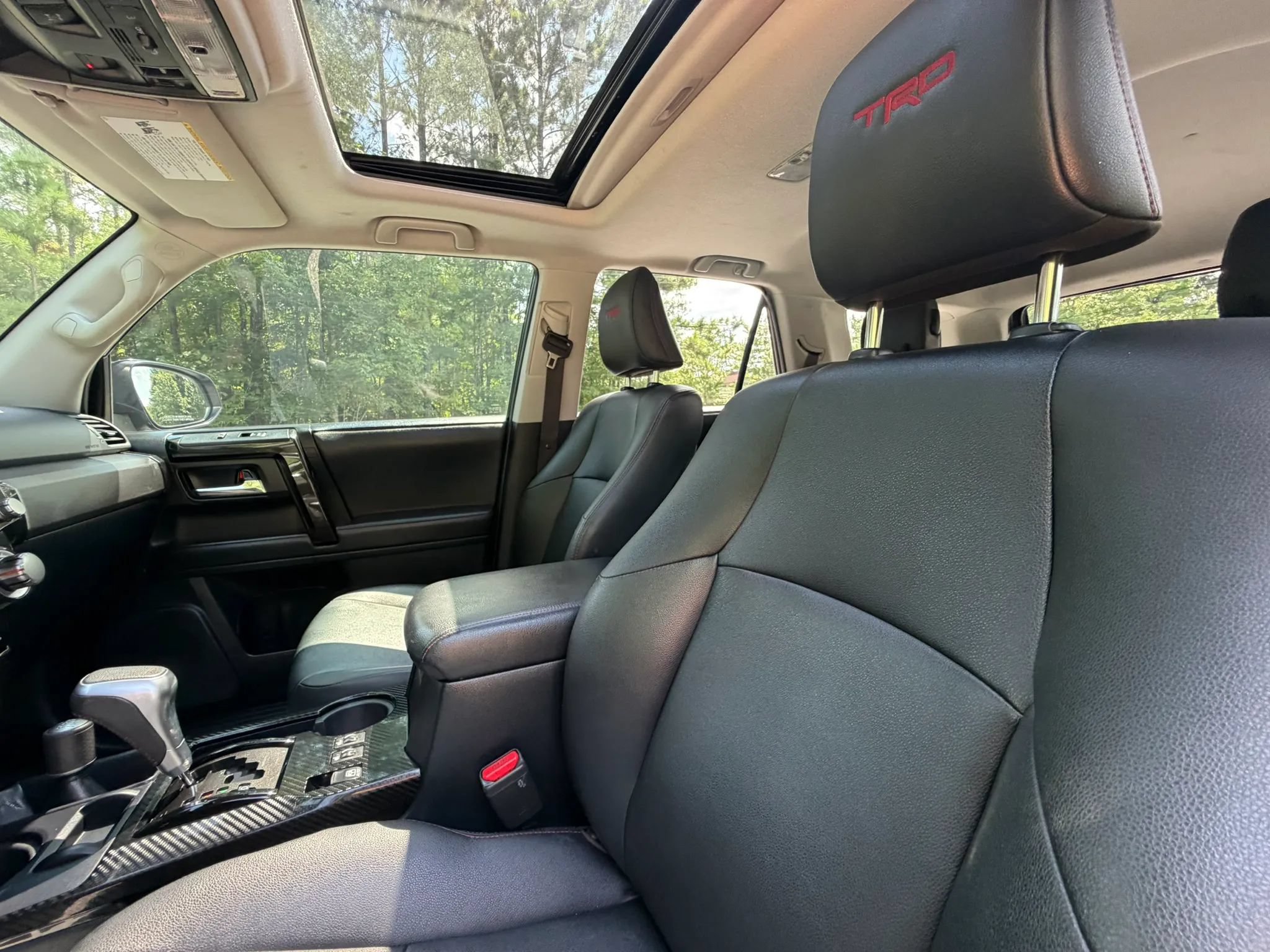 Used 2020 Toyota 4Runner TRD Off-Road Premium w/ Moonroof Package AWD/4WD image 12