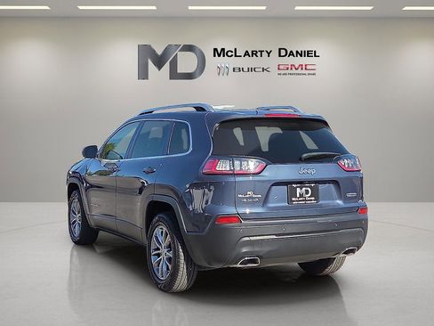 Used 2021 Jeep Cherokee Latitude Lux w/ Sun & Sound Group image 4