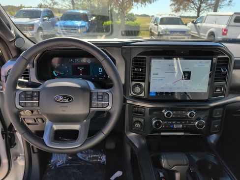 Used 2025 Ford F150 Lariat w/ Equipment Group 502A High AWD/4WD image 15
