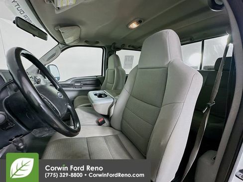Used 2005 Ford F250 Lariat image 18