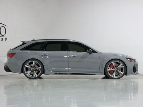 Used 2021 Audi RS 6 AWD/4WD image 31