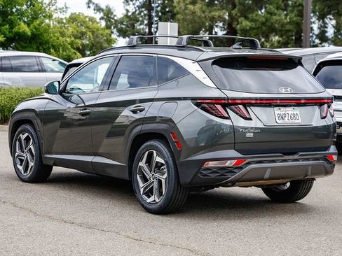 Used 2022 Hyundai Tucson Limited FWD image 2
