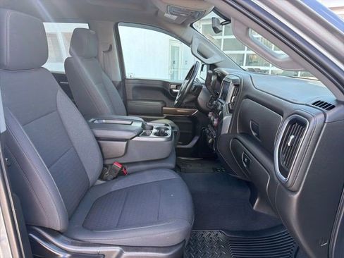 Certified 2021 Chevrolet Silverado 1500 RST w/ LPO, Blackout Package image 15