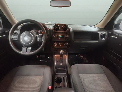 Used 2016 Jeep Patriot Sport w/ Power Value Group FWD image 9