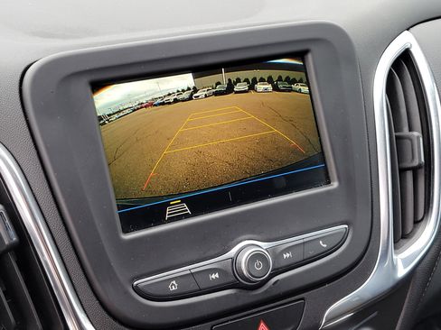 Used 2019 Chevrolet Equinox LT image 26