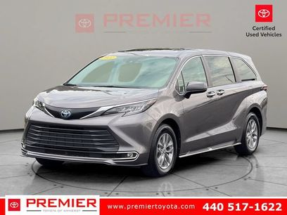Certified 2022 Toyota Sienna XLE