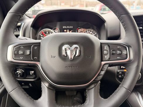 Used 2025 RAM 1500 Big Horn AWD/4WD image 11