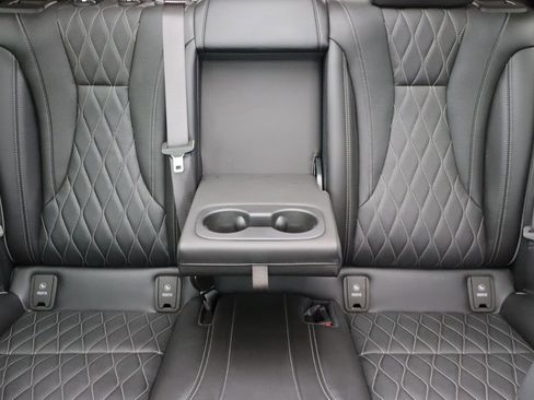 Used 2023 Buick Envision Avenir image 40