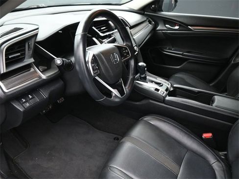 Used 2020 Honda Civic Touring image 18