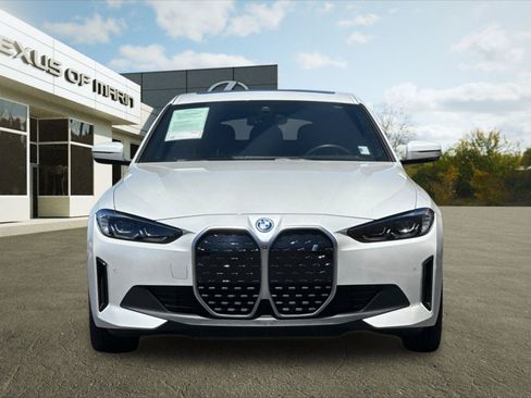 Used 2024 BMW i4 eDrive35 w/ Premium Package RWD image 5