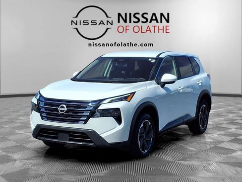 Used 2025 Nissan Rogue SV AWD/4WD image 1