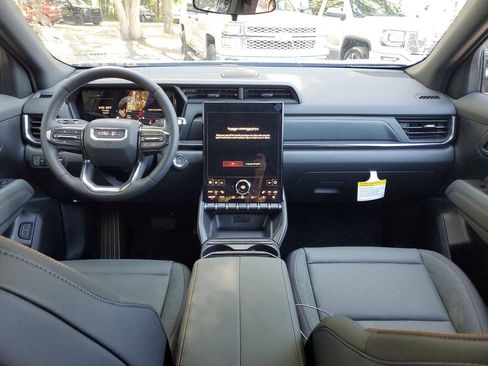 New 2026 GMC Terrain AT4 AWD/4WD image 12