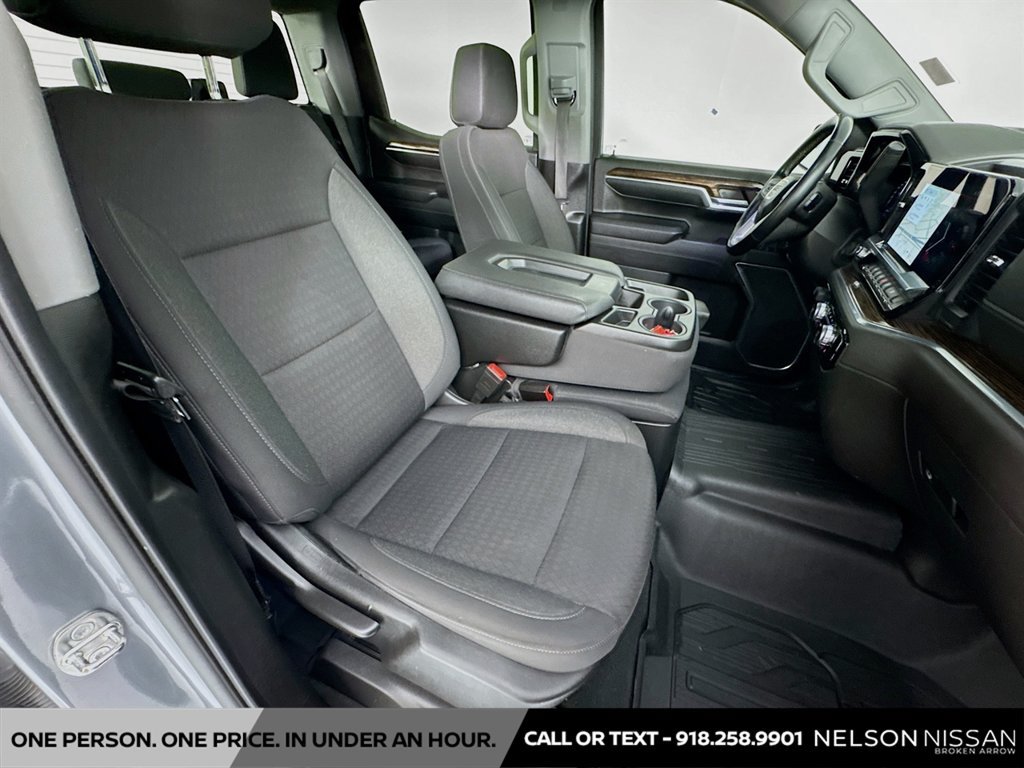 Used 2024 GMC Sierra 1500 Elevation AWD/4WD image 28
