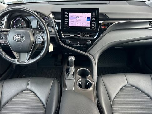 Certified 2021 Toyota Camry SE image 13