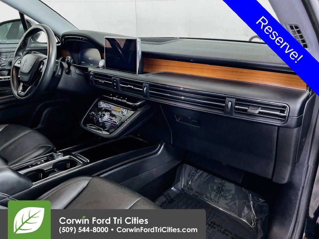 Used 2022 Lincoln Corsair Reserve w/ Equipment Group 201A AWD/4WD image 31
