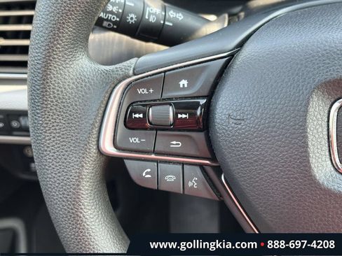 Used 2019 Honda Accord EX image 22