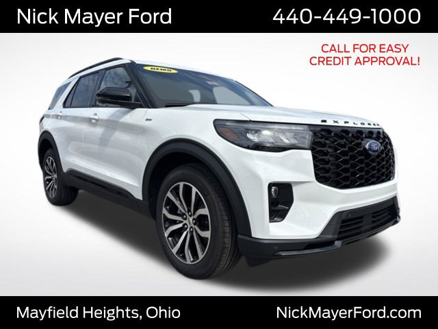 New 2026 Ford Explorer ST-Line AWD/4WD image 1