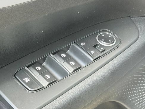 Used 2024 Kia Forte LXS w/ LXS Technology Package FWD image 11