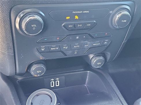 Used 2020 Ford Ranger XLT w/ Equipment Group 301A Mid image 17