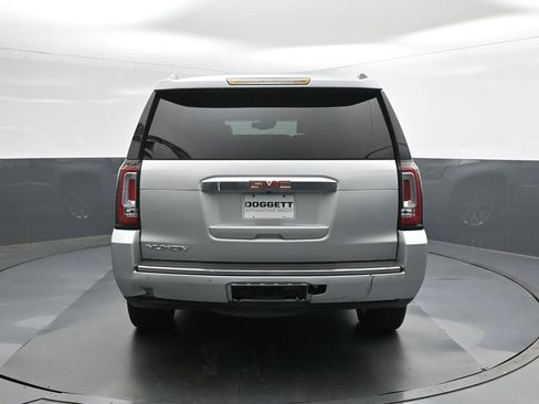 Used 2017 GMC Yukon Denali w/ Open Road Package image 5