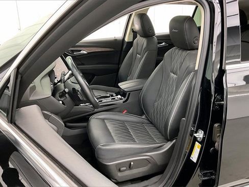 Certified 2023 Buick Envision Avenir image 8