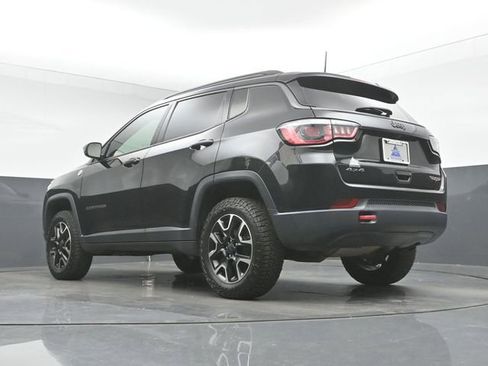 Used 2020 Jeep Compass Trailhawk image 34