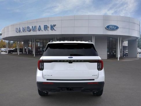 New 2026 Ford Explorer Active image 5