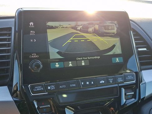 Certified 2023 Honda Odyssey Sport image 18