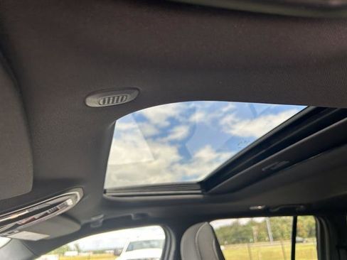 New 2025 Jeep Grand Cherokee Laredo X image 17