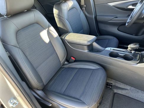 New 2026 Buick Envista Sport Touring w/ Convenience I Package FWD image 27