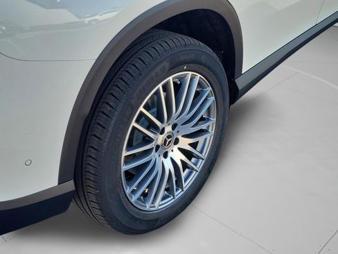 Certified 2026 Mercedes-Benz GLC 300 image 29