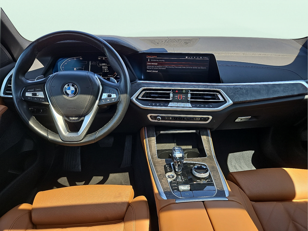 Used 2023 BMW X5 xDrive40i w/ Premium Package AWD/4WD image 11
