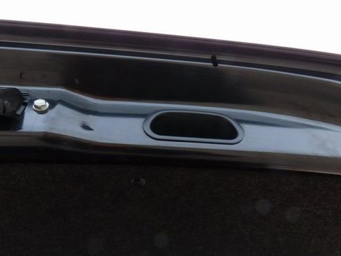 Used 2018 Toyota Prius C Three image 19