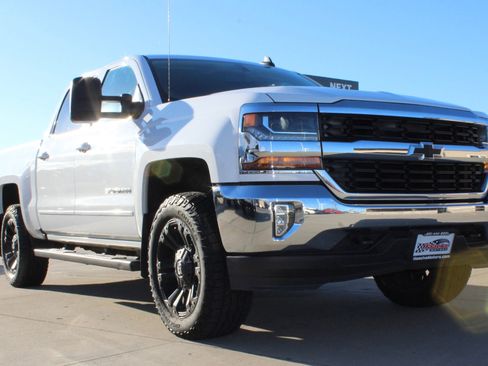 Used 2016 Chevrolet Silverado 1500 LT w/ All Star Edition image 12