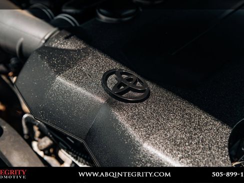 Used 2023 Toyota 4Runner TRD Off-Road Premium w/ Off Road Premium Plus Package AWD/4WD image 59