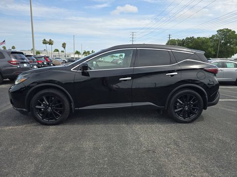 Used 2023 Nissan Murano SV w/ SV Midnight Edition Package FWD image 6