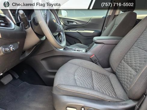 Used 2020 Chevrolet Equinox LT FWD image 20