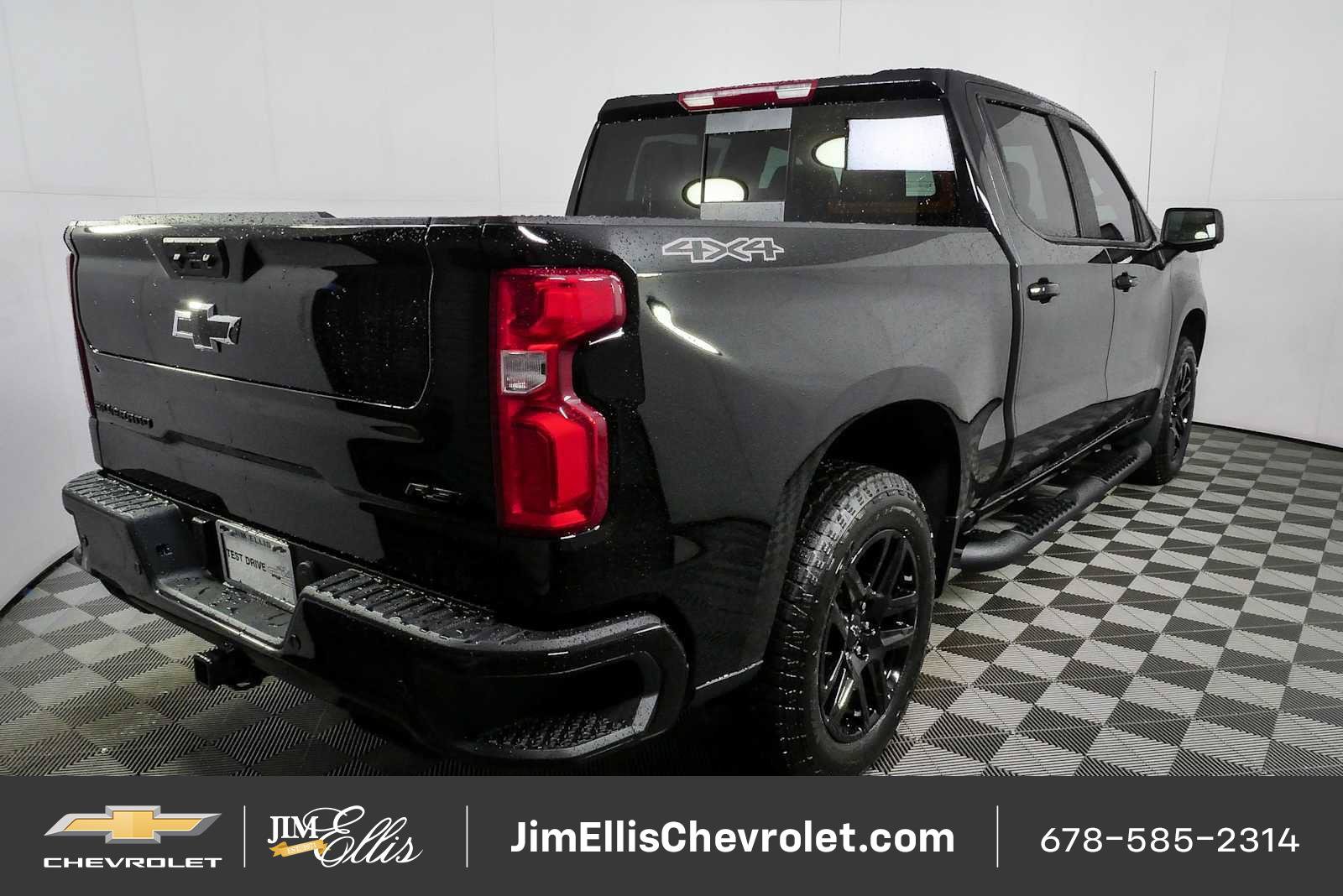 New 2026 Chevrolet Silverado 1500 RST w/ RST All Star Premium Package AWD/4WD image 3
