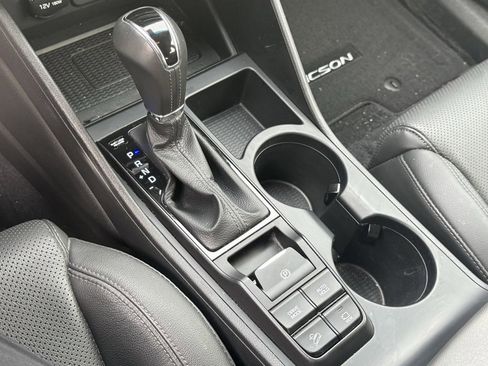 Used 2020 Hyundai Tucson Limited image 20