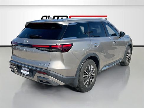 Used 2023 INFINITI QX60 Sensory w/ Vision Package image 7