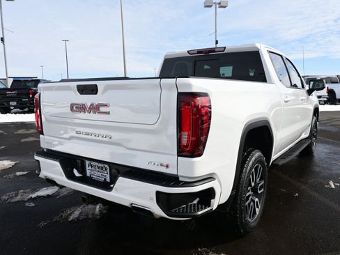 Used 2023 GMC Sierra 1500 AT4 w/ AT4 Premium Package image 6