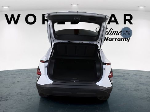 New 2025 Hyundai Kona SEL FWD image 16