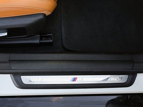 Used 2023 BMW i4 eDrive40 w/ M Sport Package image 36