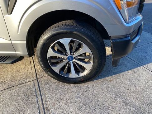 Used 2022 Ford F150 XL w/ Trailer Tow Package image 27