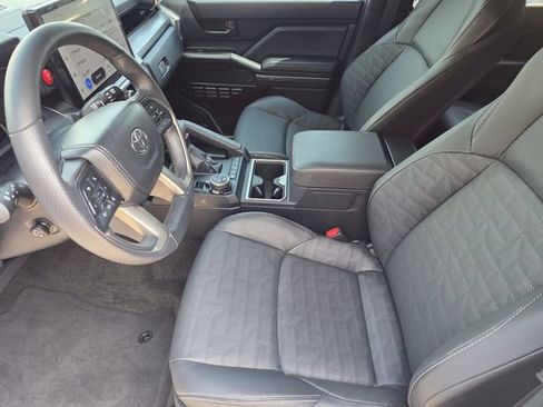 Certified 2025 Toyota 4Runner TRD Off-Road Premium w/ Tow Technology Package AWD/4WD image 11